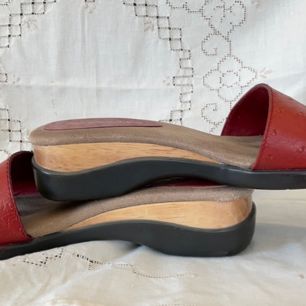 Aerosoles Red Leather Slide Sandals - 8 -  Final Price - Picture 6 of 9
